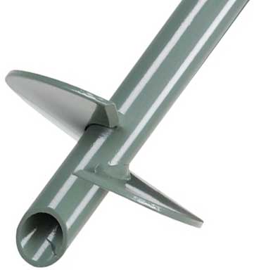 Fondations sur pieux vissés ou sur béton ?